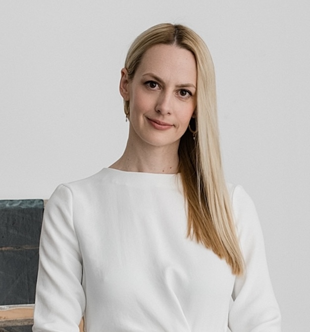 Dr. Matea Hanžek